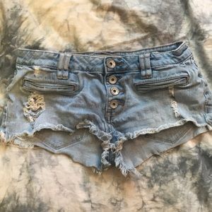 Bullhead Denim Booty Shorts
